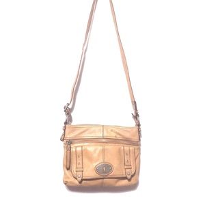 Fossil Genuine Leather Crossbody Shoulder Tan Bag. Size Medium. Classy